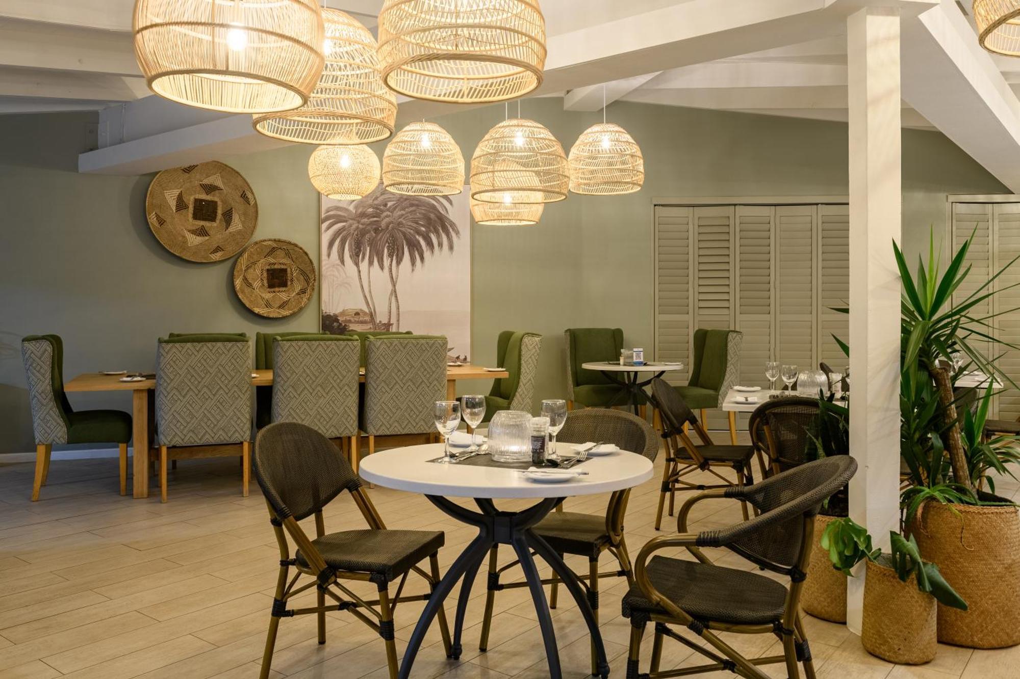 סאות'ברום San Lameer Resort Hotel & Spa מראה חיצוני תמונה